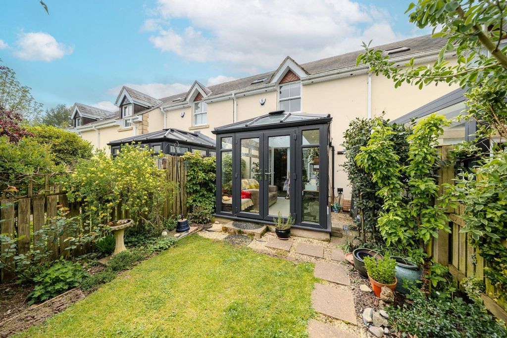Property photo 1 of 30