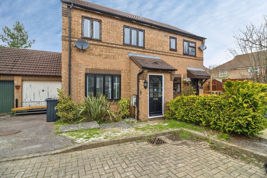 Property photo 1 of 17