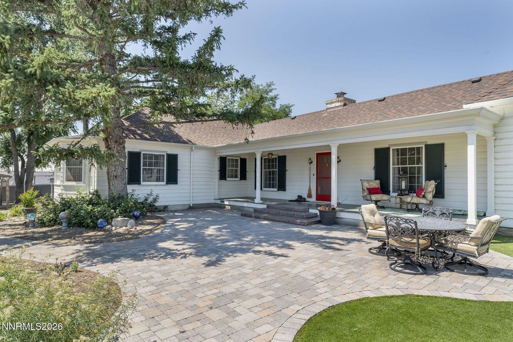 Property photo 1 of 30