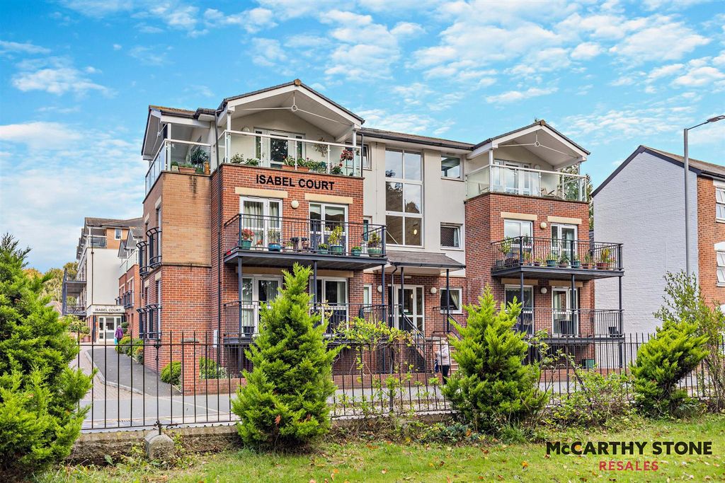 Property photo 1 of 19 Isabel Court