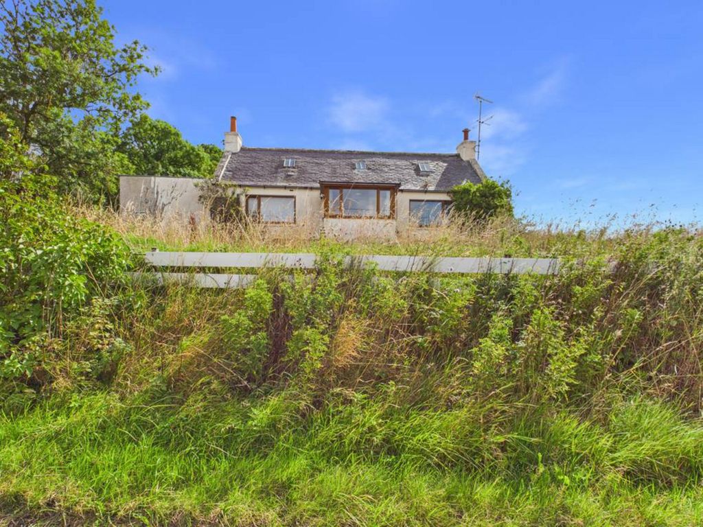 Property photo 1 of 28