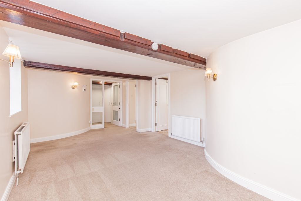 Property photo 2 of 9 146360