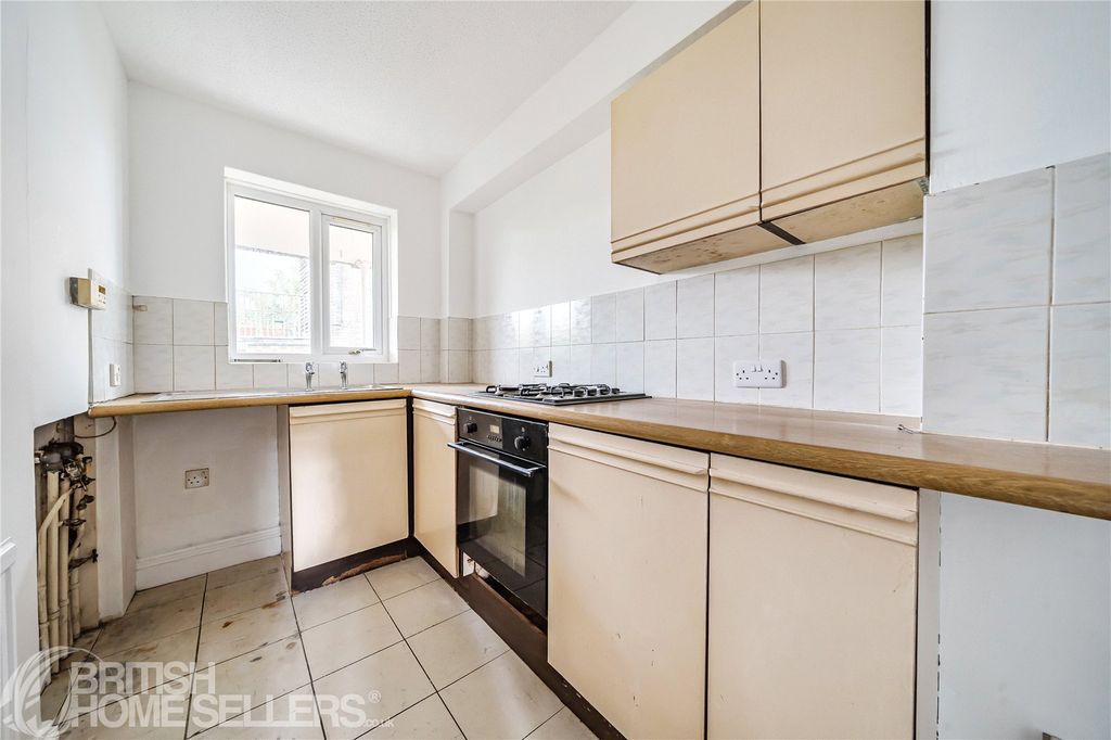 Property photo 2 of 18 Picture No. 06