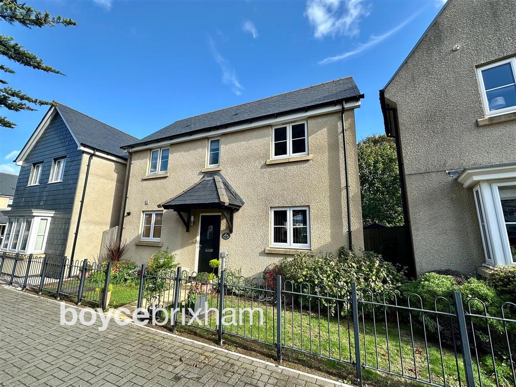 Property photo 1 of 17 Newwatermarkforonlinefront.Jpg