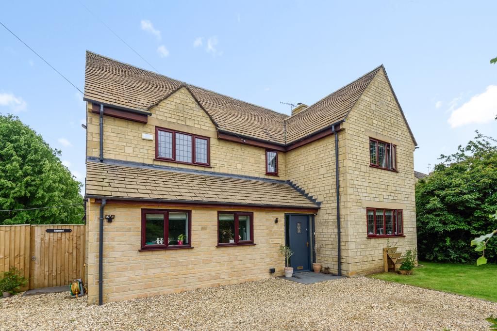 Property photo 1 of 9 External Front View