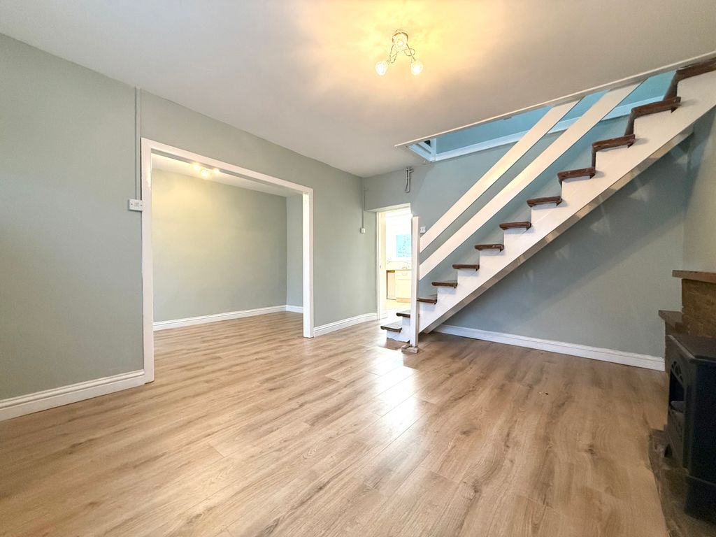 Property photo 3 of 11 Img_0053.Jpeg