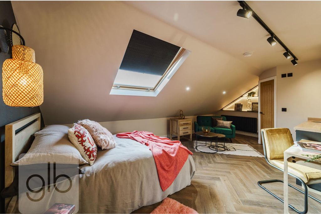 Property photo 1 of 11 1.Png