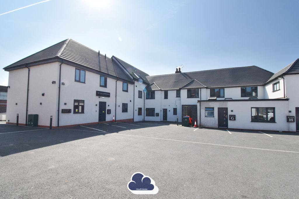 Property photo 1 of 6