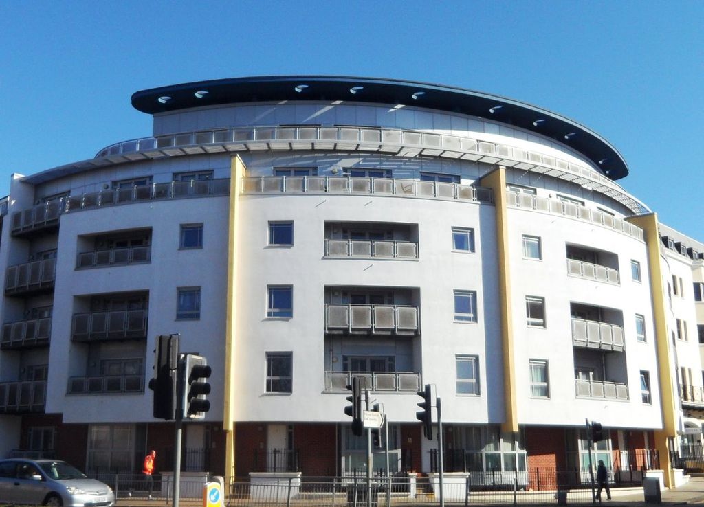 Property photo 1 of 10