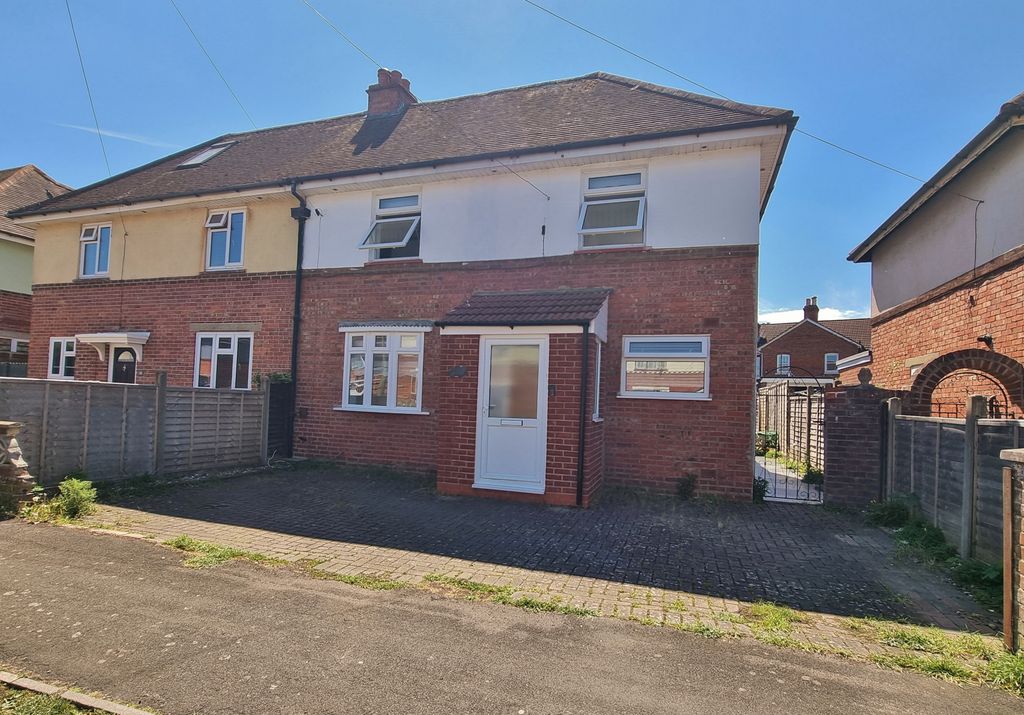 Property photo 1 of 20