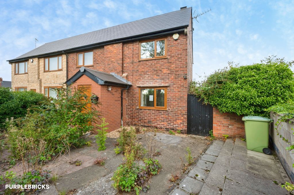 Property photo 1 of 28