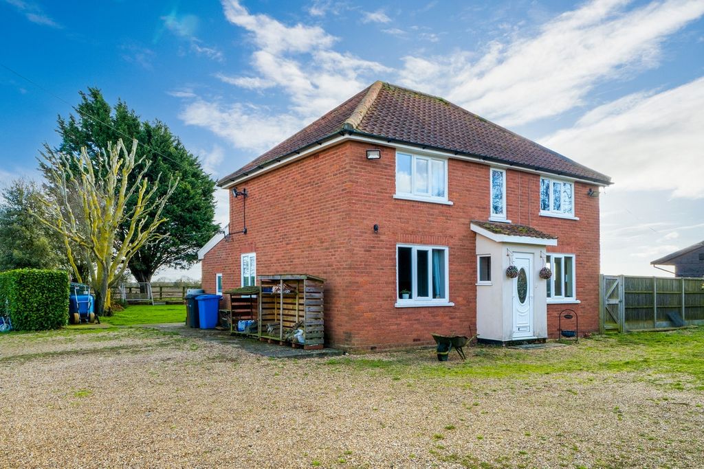 Property photo 1 of 29