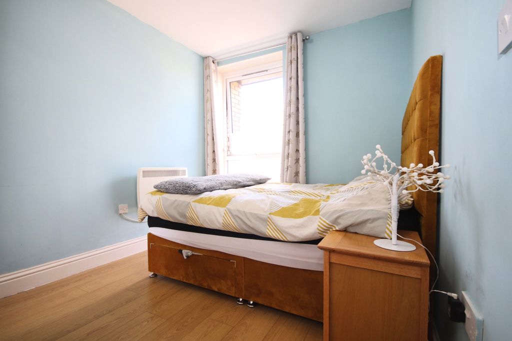 Property photo 3 of 10 Img_1841.Jpg