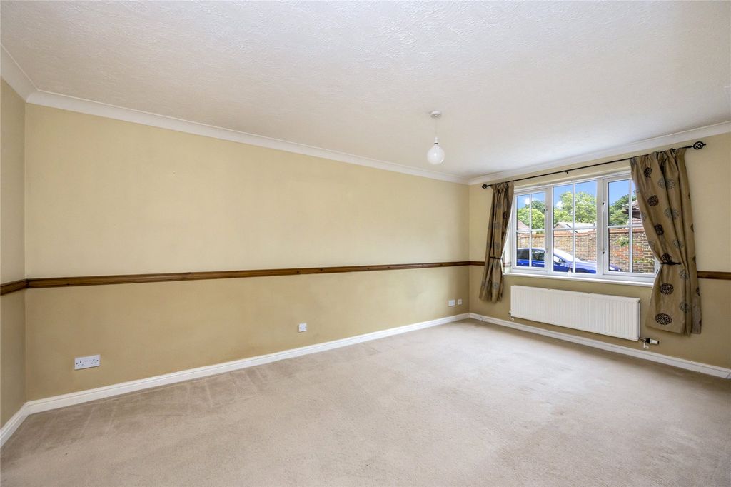 Property photo 3 of 14 Picture No. 09