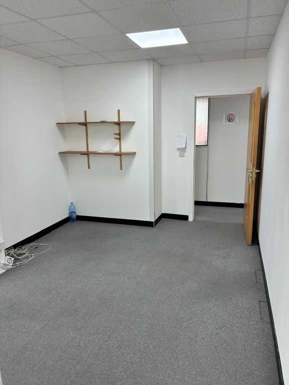 Property photo 1 of 1