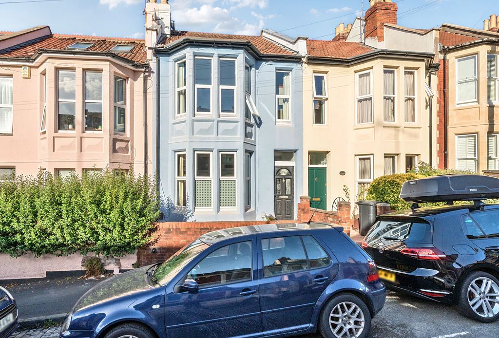 Property photo 1 of 17 1342105-4-68Af58F...