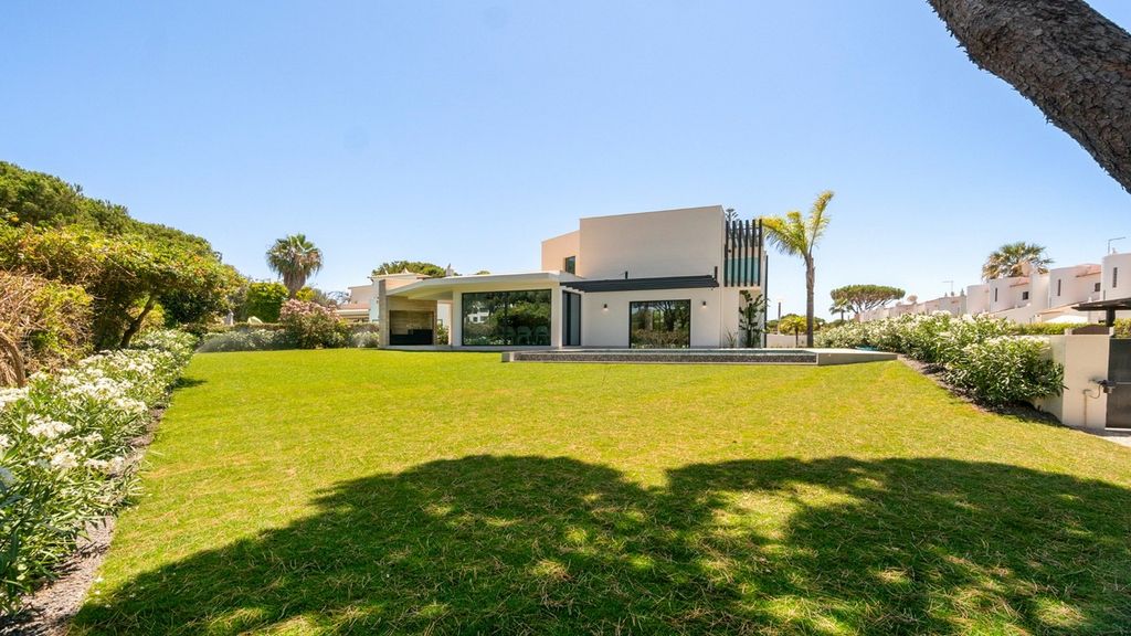 Property photo 3 of 38