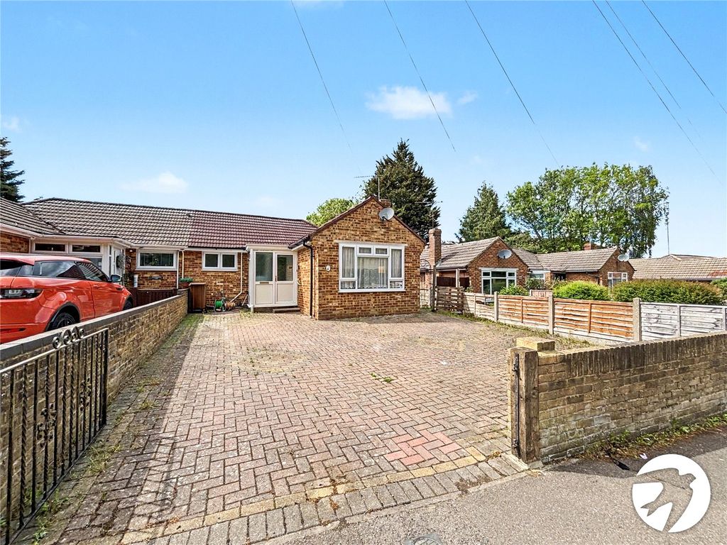 Property photo 1 of 20 Picture No. 08