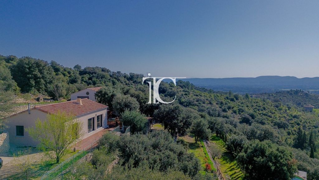 Property photo 1 of 13 Contemporary House Built In 2024 With Unobstructed Views And A Large Garage