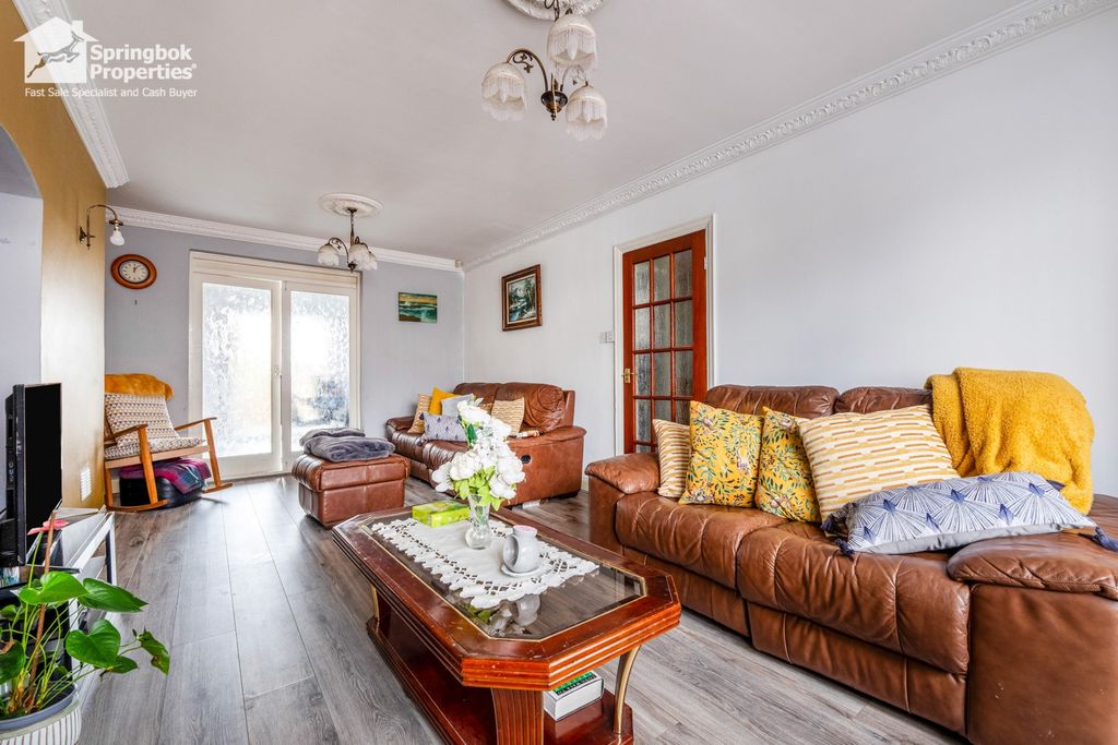 Property photo 3 of 15 Image 2