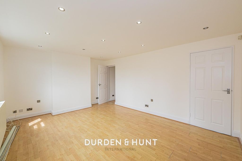 Property photo 3 of 15 Gaysham-7.Jpg