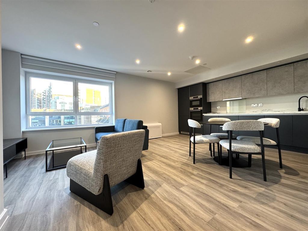 Property photo 1 of 17 Living Room.Jpeg