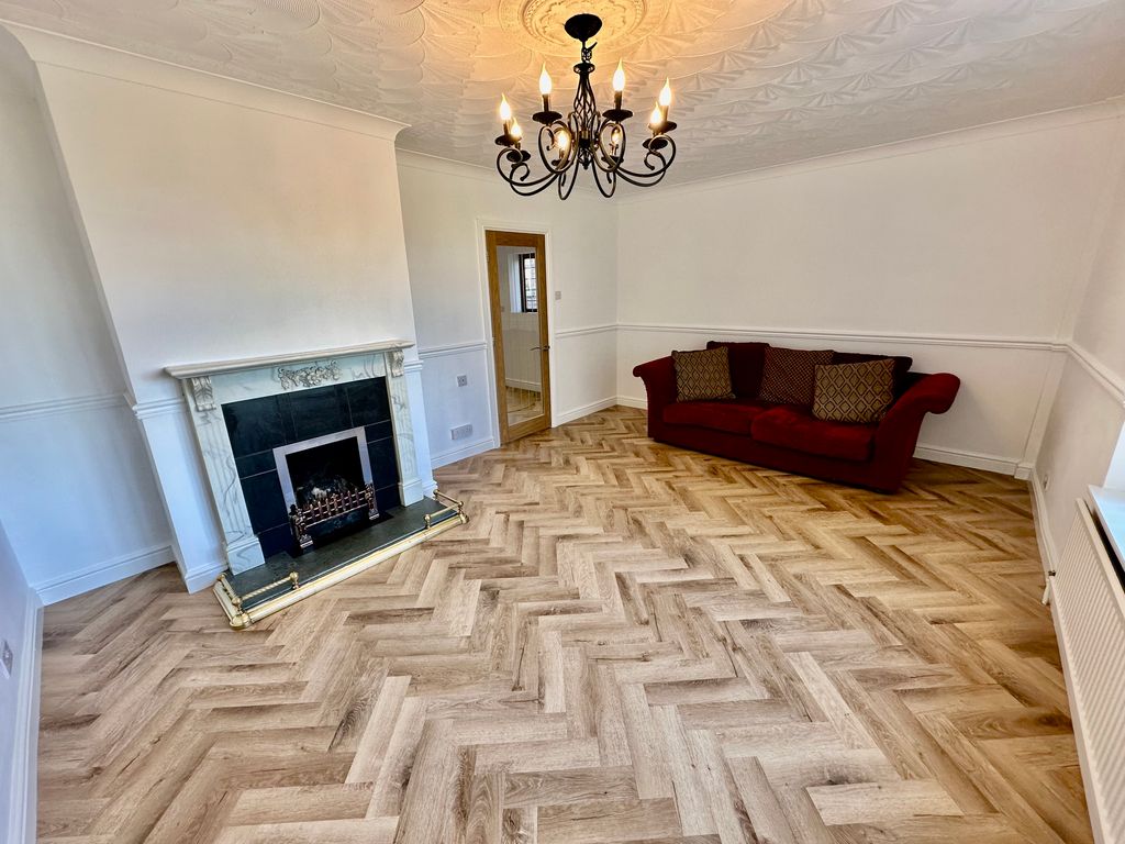 Property photo 2 of 26 Img_2406