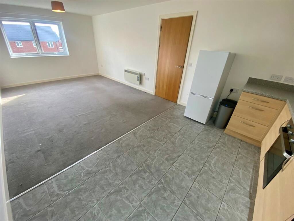 Property photo 3 of 9