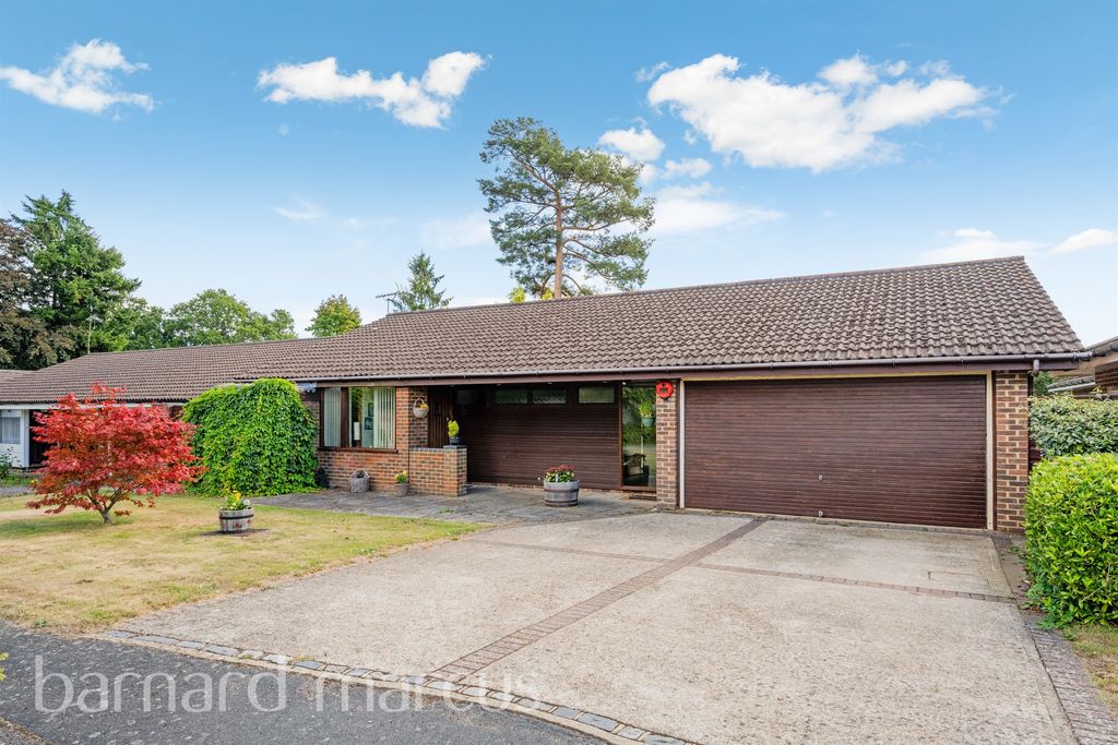Property photo 3 of 15