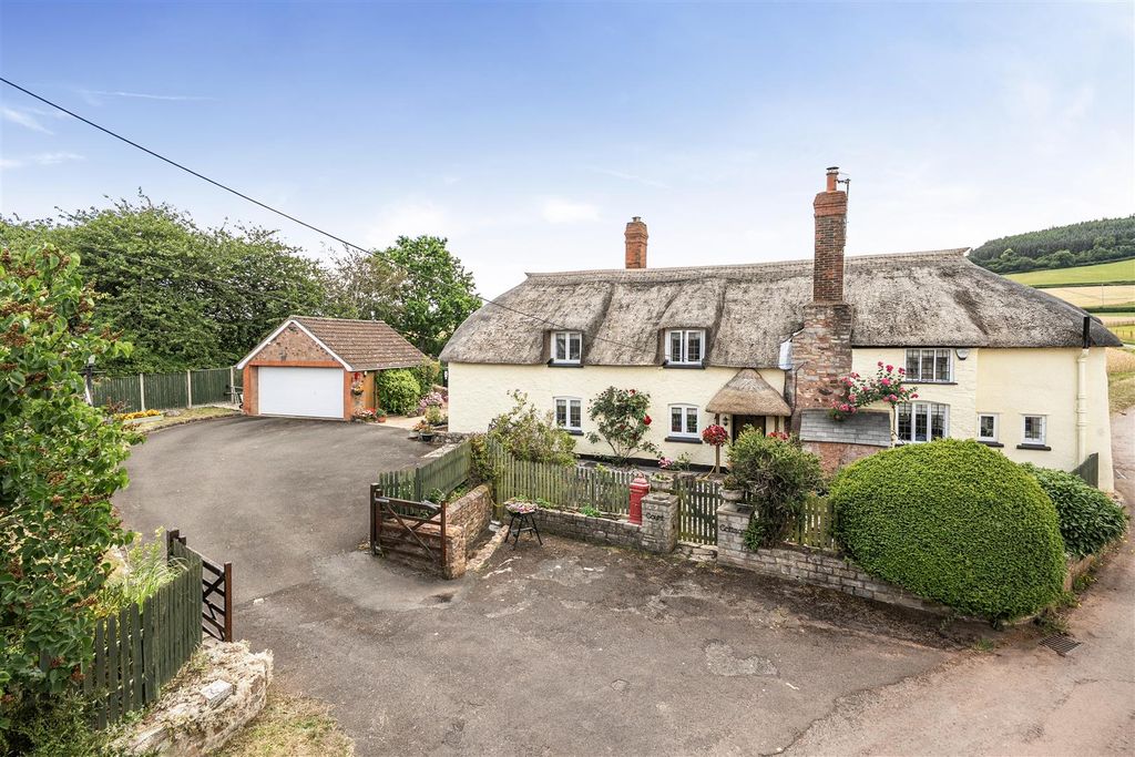 Property photo 1 of 19 1481923-5-6A43Abd6233Fe.Jpg