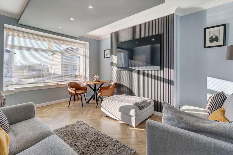 Property photo 3 of 17 Photo 14