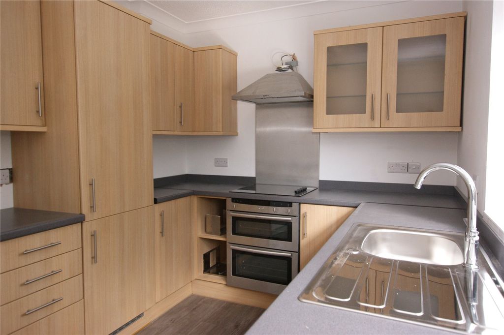 Property photo 2 of 6 Picture No. 05