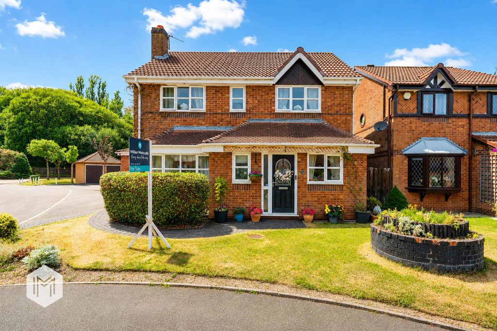 Property photo 1 of 39