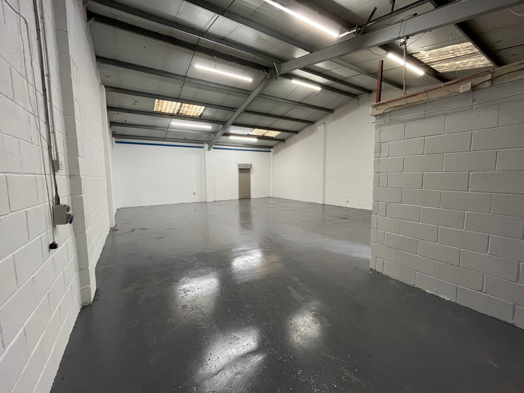 Property photo 2 of 3
