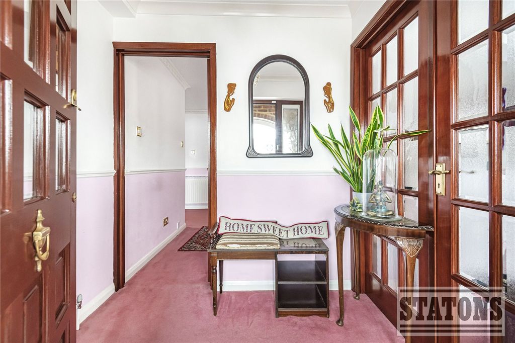 Property photo 3 of 31 Picture No. 34