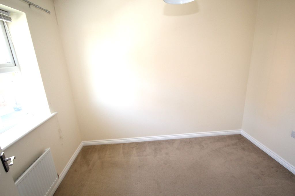 Additional image 6 of 3 bed town house for saleBonita Drive, Bridgwater TA6