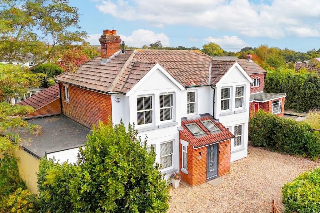 Property photo 1 of 26