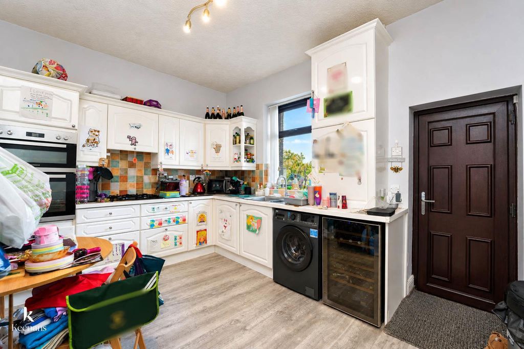 Property photo 3 of 14 Untitled-.Jpg
