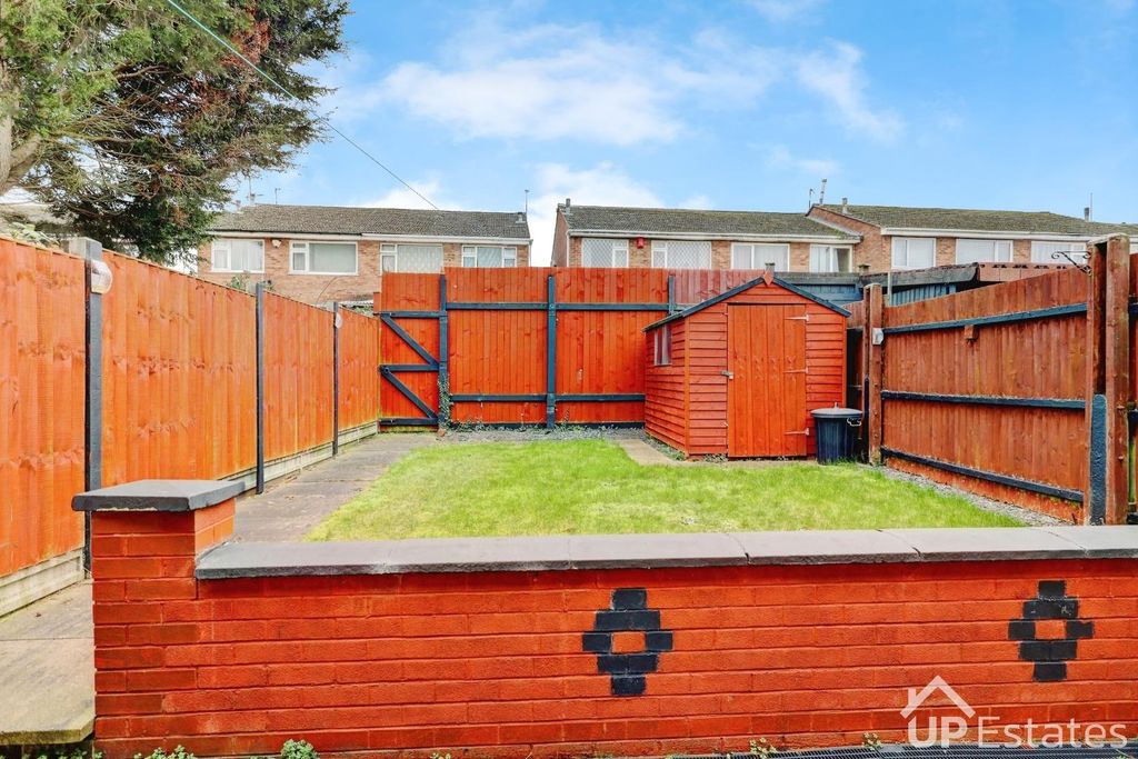 Property photo 2 of 20