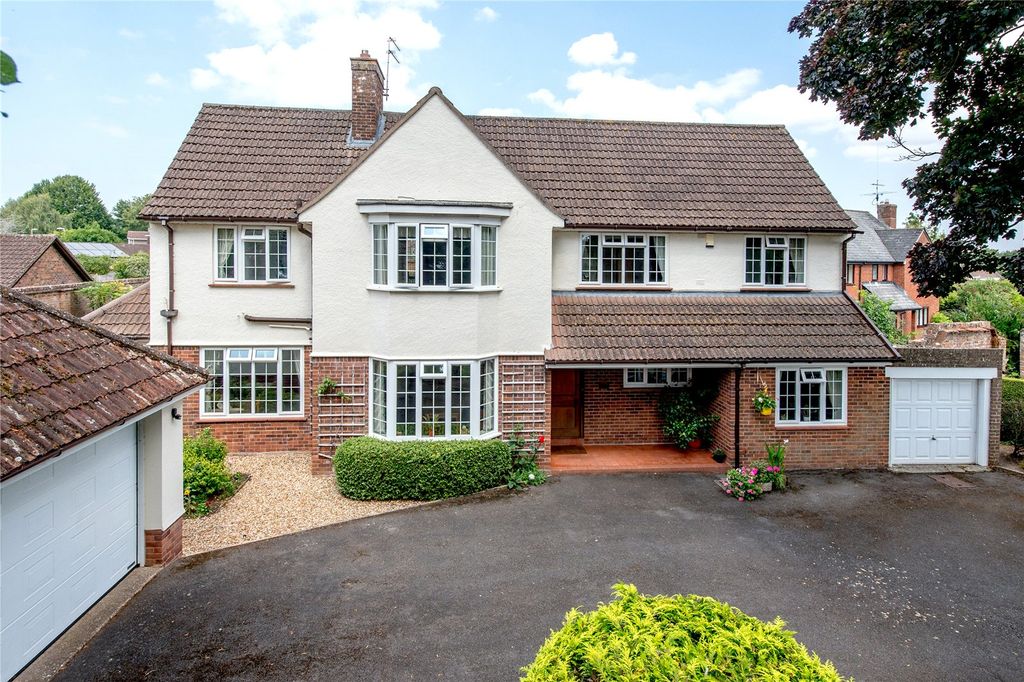 Property photo 1 of 27 Picture No. 06