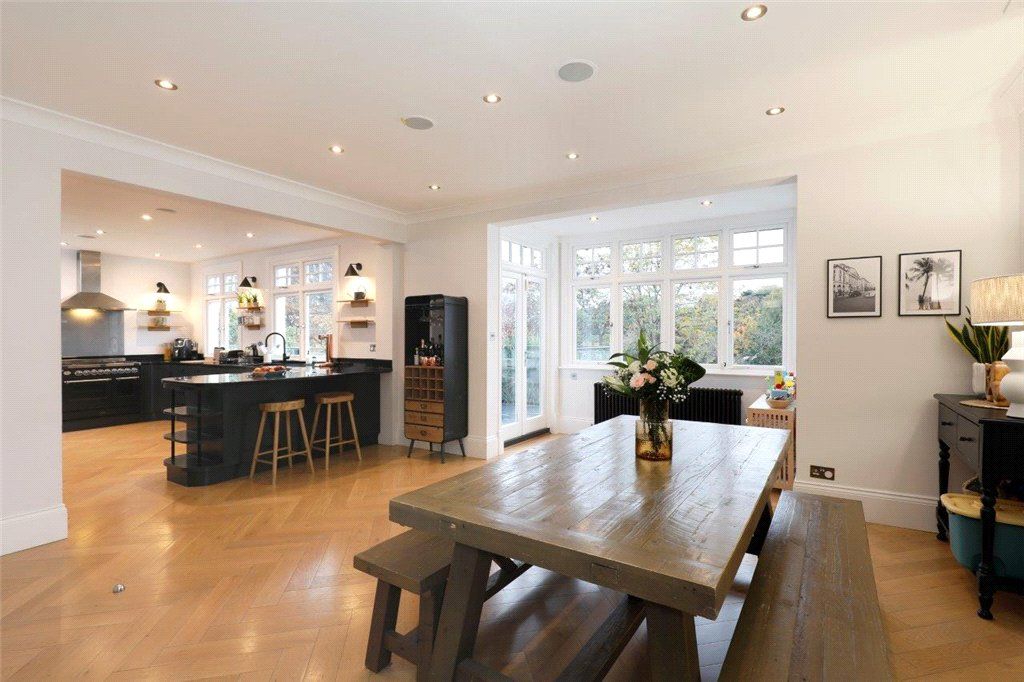 Property photo 2 of 19 Picture No. 06