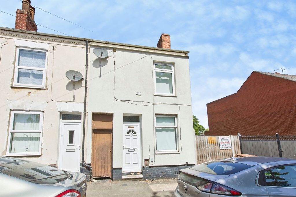 Property photo 1 of 17