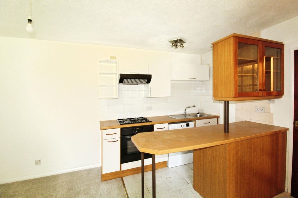 Property photo 3 of 18 Pbox-Img.Jpg