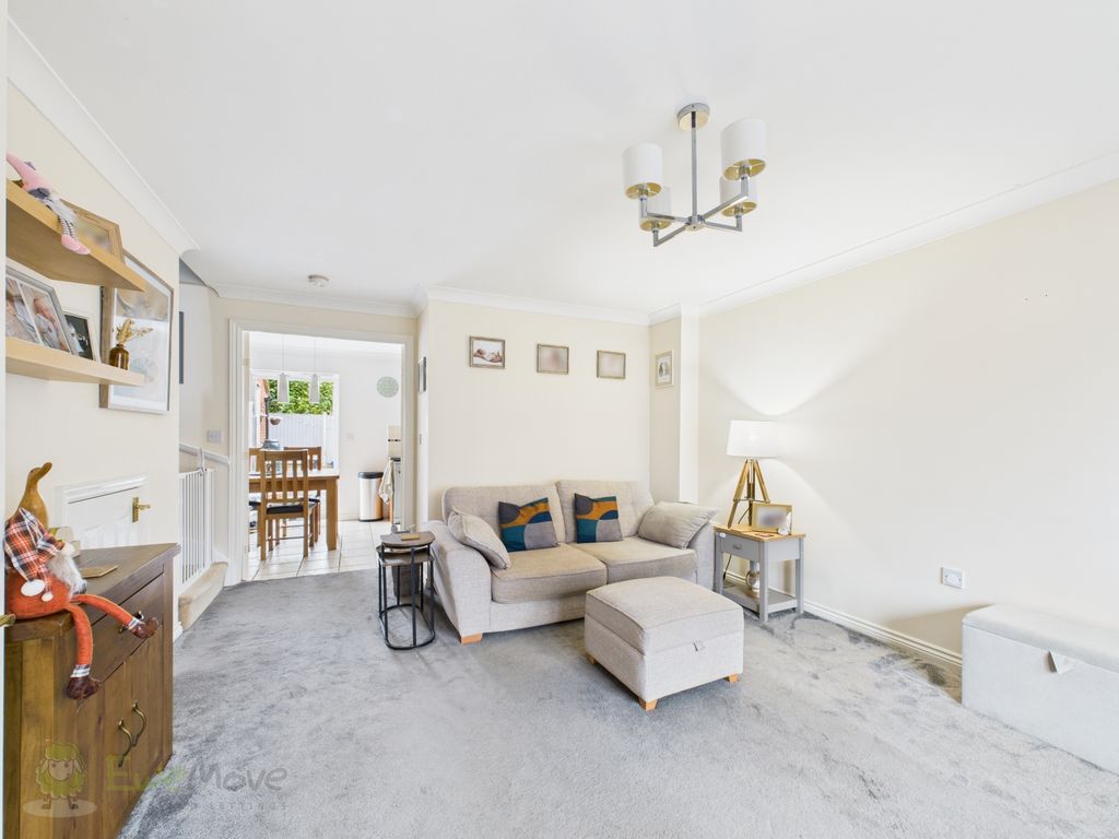 Property photo 3 of 13 Cam03589G0-Pr0083-Still005