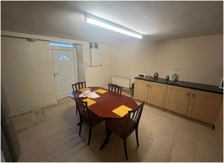 Property photo 2 of 9 Kitchen -Diner