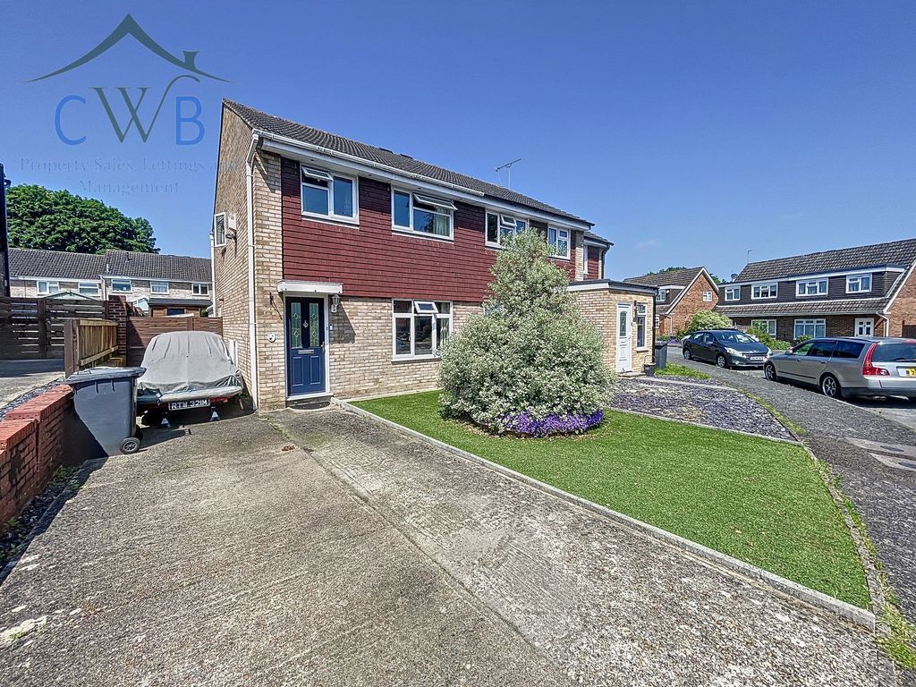 Property photo 3 of 13