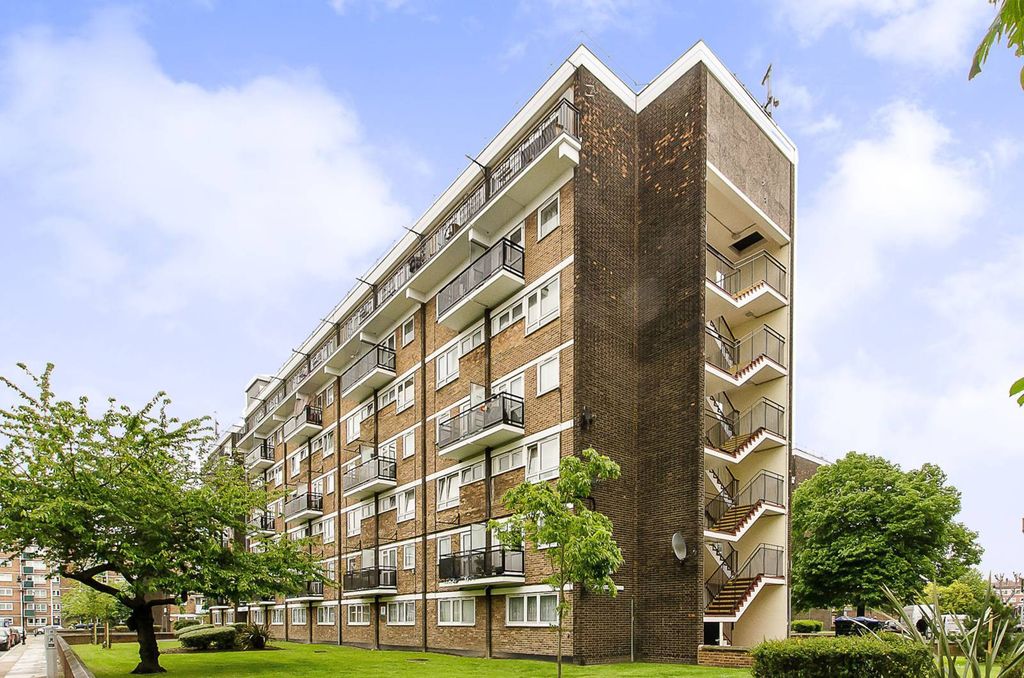 Property photo 2 of 5