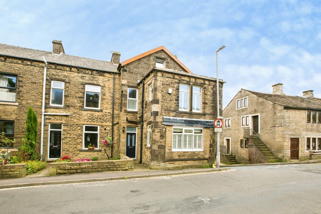 Property photo 1 of 33