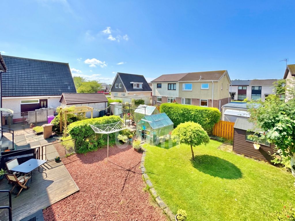 Property photo 2 of 22 Dipple Court, Kilbirnie Garden Pic