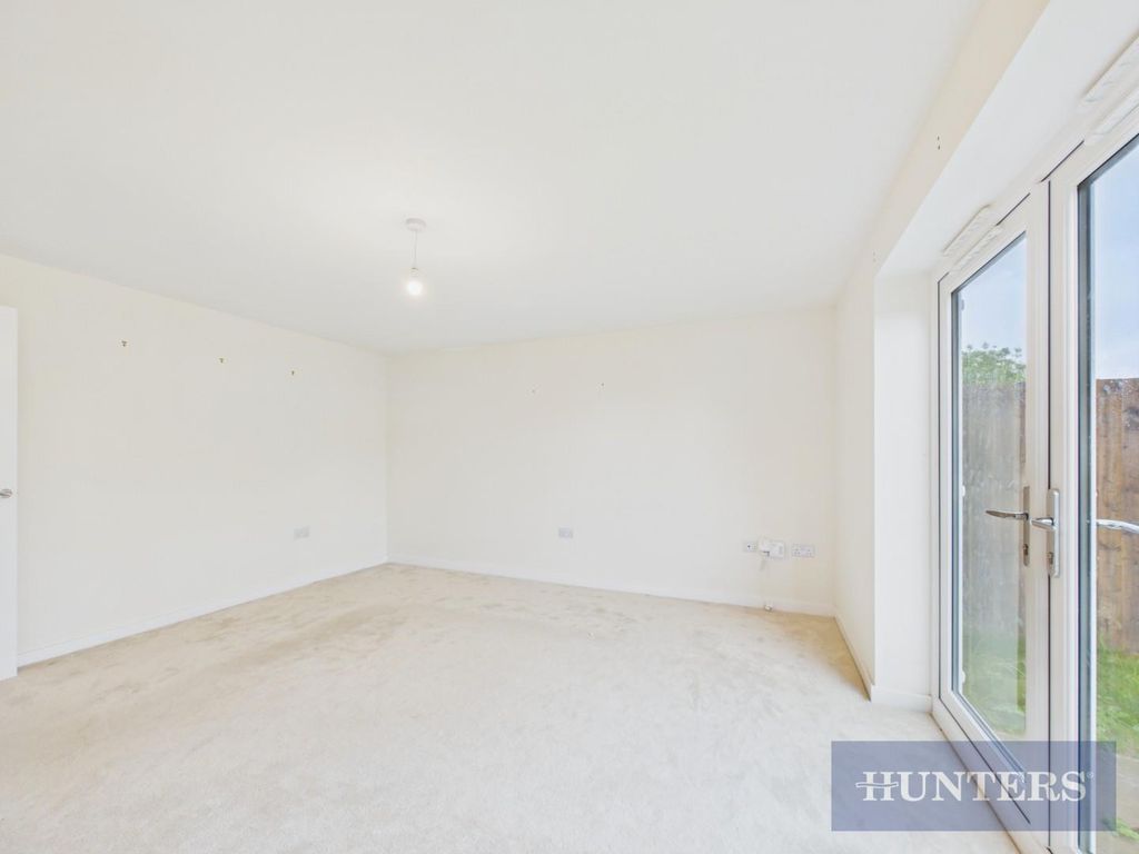 Property photo 3 of 24 Cam03444G0-Pr0044-Still018.Jpg